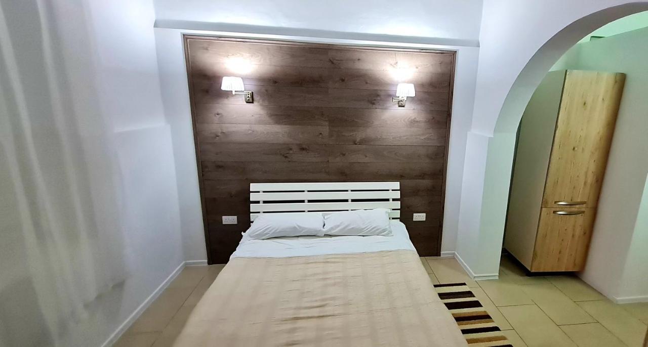 Brant Lodging Sliema Exteriör bild