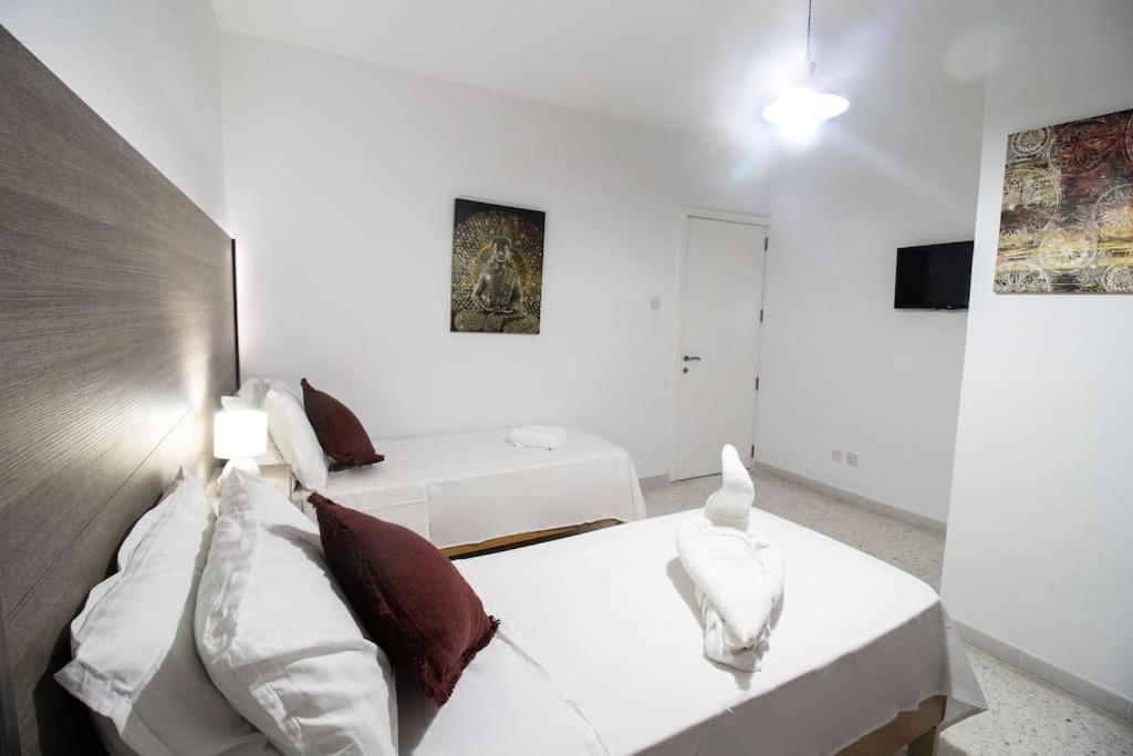 Brant Lodging Sliema Exteriör bild